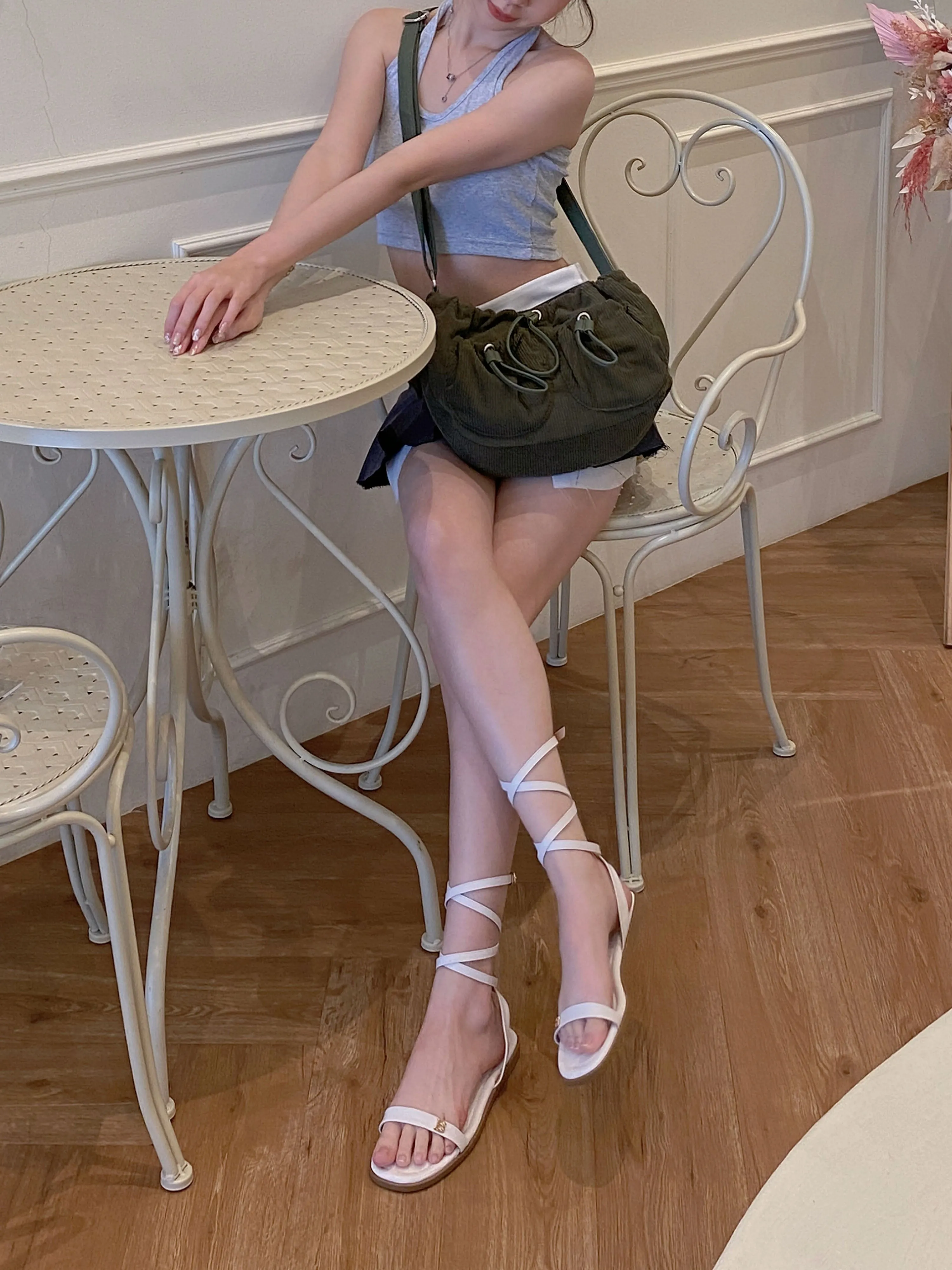 Arenly Collection WHITE