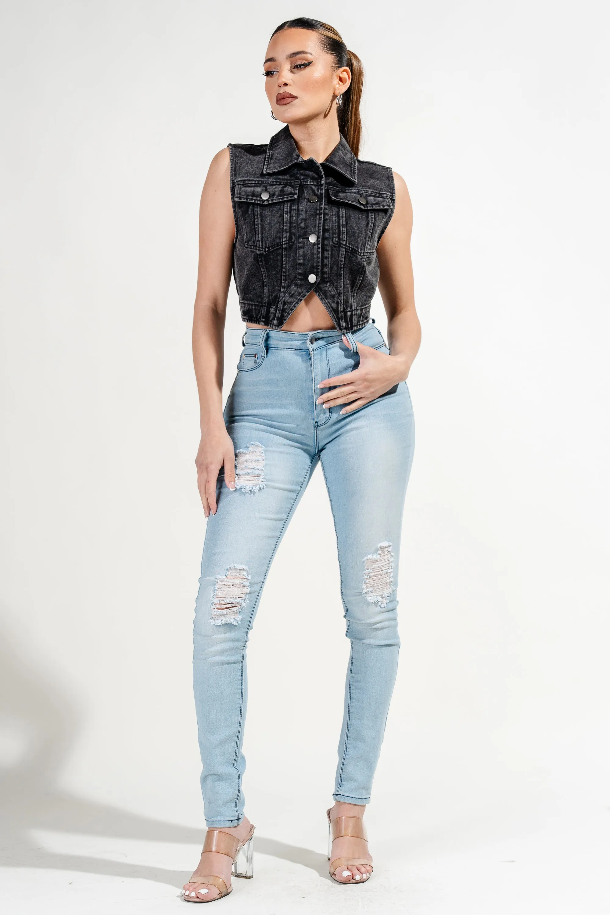 BLACK WASHED DENIM BUTTON DOWN CROPPED VEST JACKET
