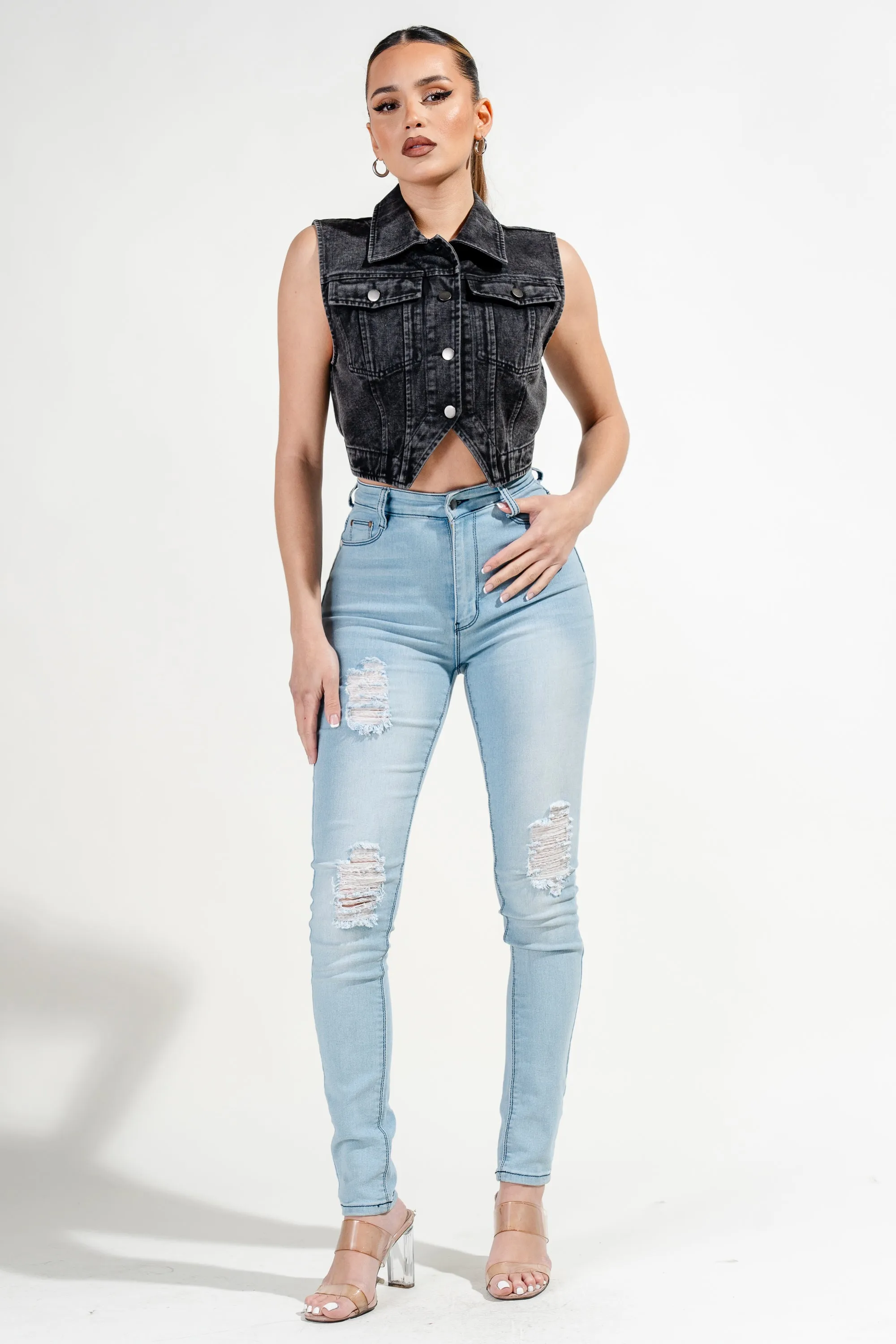BLACK WASHED DENIM BUTTON DOWN CROPPED VEST JACKET