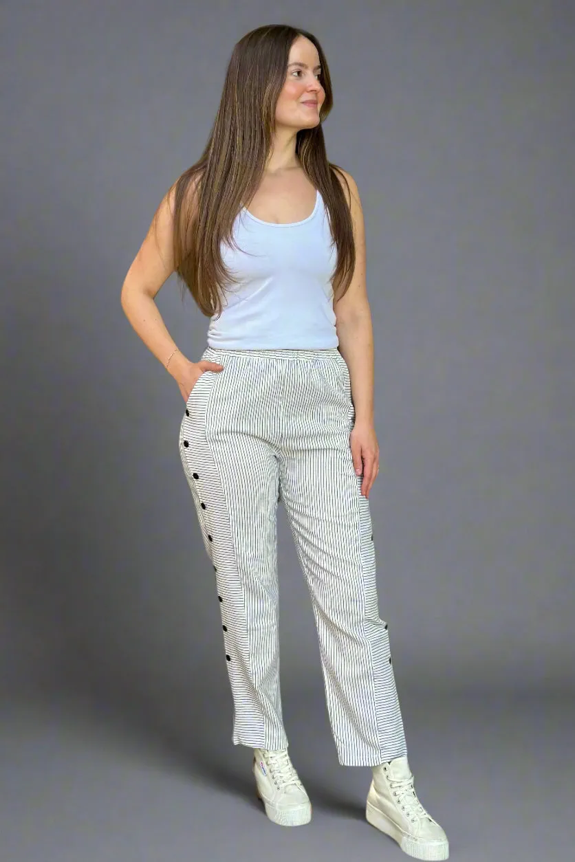 Buttoned Striped Pants Grey