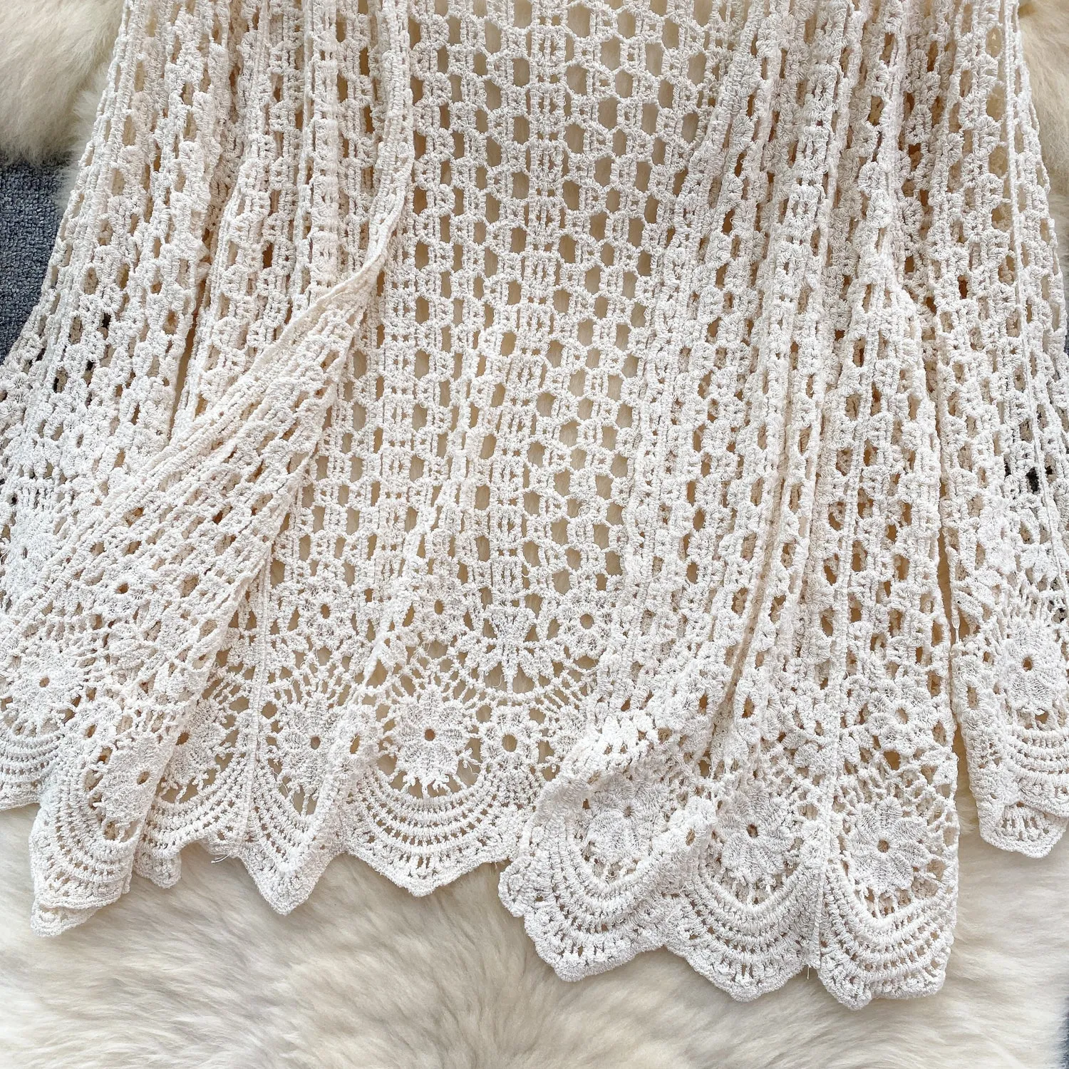 Loose-fit Hollowed Crochet Cardigan