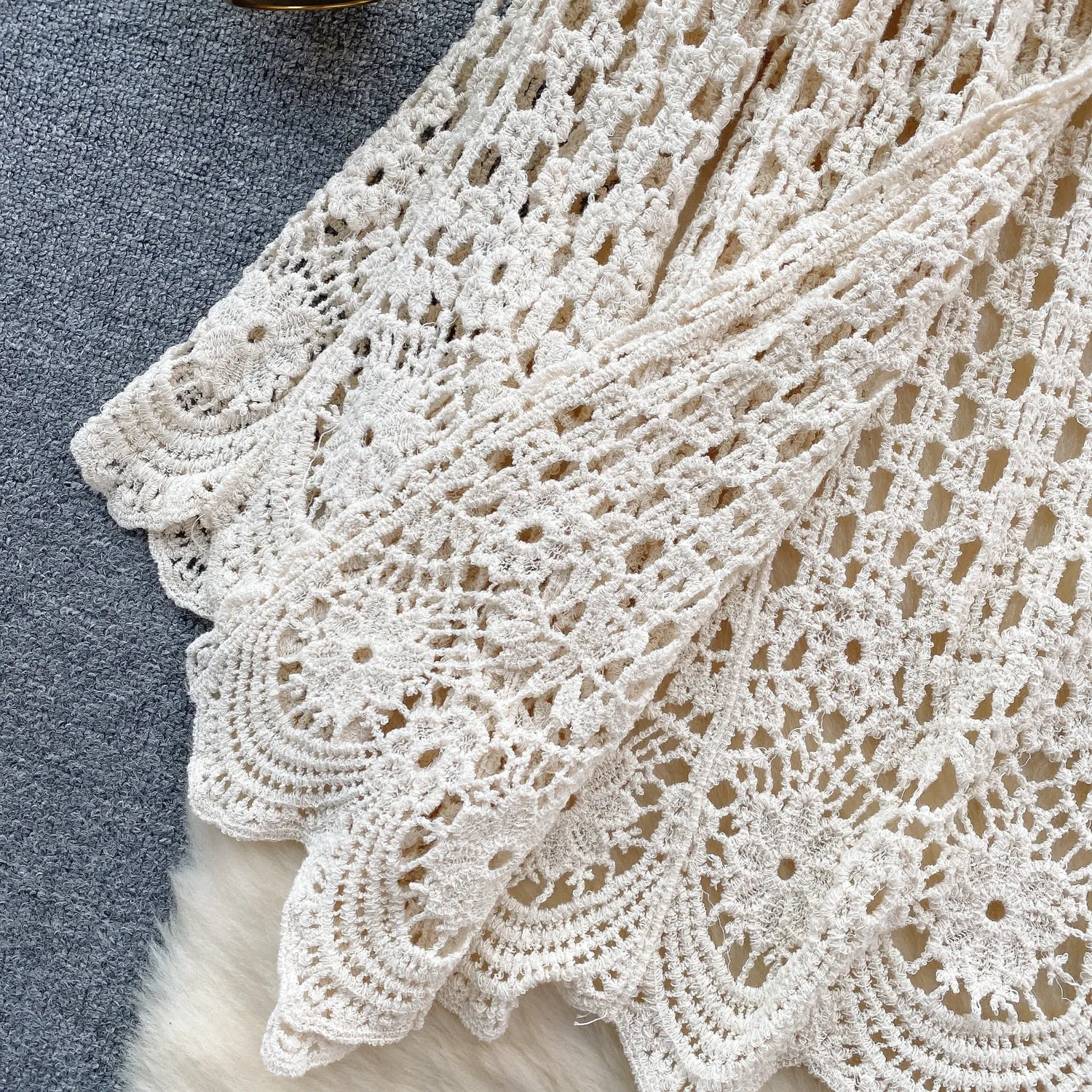 Loose-fit Hollowed Crochet Cardigan